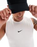 Топ Dri-FIT Muscle Fit белого цвета Nike Training - фото 3