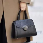 PAYOT Кожаная сумка через плечо, Milk Tea - фото 11