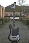 Бас-гитара Fender Troy Sanders Precision - Silverburst - фото 3