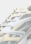 Кроссовки Lacoste NEO SHOT SMA, White/Off White/White - фото 7