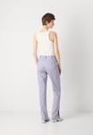 Брюки Marc Cain Trousers, Bluish Violet/Lilac - фото 4