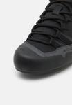 Кроссовки для походов Adidas Terrex Swift Solo 2 Hiking, черный/серый - фото 6