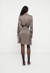 Платье Bruuns Bazaar SINAPSIS ZENIA DRESS, Taupe - фото 3