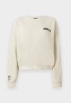 Толстовка Vero Moda VMTRINA BOX JRS BOO, Birch/Off-White - фото 5