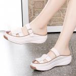 Шлепанцы женские бежевый Reivantix - фото 6