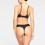 Бюстгальтер супер пуш-ап SKIMS Wireless Form, цвет Onyx - фото 4