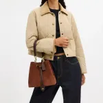 COACH Сумка ведро из кожи коровы Роуэн - фото 7