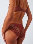 Кружевные бикини-трусики Olivia John Lewis, Spiced Apple - фото 6
