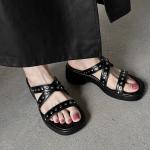 Шлепанцы женские Yeezyy Reezy, черный - фото 5