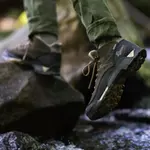 Водонепроницаемые треккинговые ботинки среднего кросса Danner, Black/Olive - фото 9