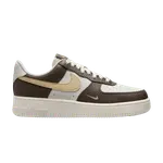 Кроссовки Wmns Air Force 1 '07 'Phantom Sesame', коричневый - фото