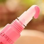 Блеск для губ с пептидами ESSENCE E.L So Cherry Happy Brillo De Labios Peptidos, 2 - фото 3