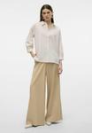 Блуза Vero Moda Button-down blouse, Irish Cream/Beige - фото 2