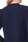 Блуза CeCe Elbow Ruffle Sleeve V-Neck Blouse, Classic Navy - фото 4