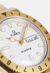 Часы Q TIMEX REISSUE, золотой - фото 4