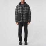 Burberry Мужской пуховик, цвет Charcoal Gray - фото 2