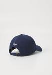Бейсболка GAP GAP X DOEN BBALL HAT, Navy Uniform/Dark Blue - фото 2