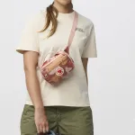 Кросс-боди сумка Kanken Polyester, унисекс, розовый Fjallraven, Pink Rose - фото 4