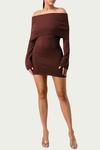 Шоколадное платье-свитер с открытыми плечами THE SANG - фото 2
