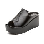 Medd Скользящие тапочки Women's White/Black - фото