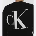 Джемпер мужской Calvin Klein с монограммой на спине, черный - фото 4