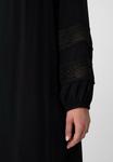 Повседневное платье comma, черный - фото 5
