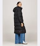 Пуховик женский Tommy Jeans длинный с капюшоном, черный - фото 2