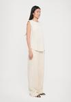 Топ MICHAEL Michael Kors CREW PLEAT, Soft Ecru/Beige - фото 4