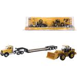 Сборная модель грузовика с полуприцепом-платформой из сплава CAT - фото