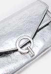 Клатч sandro, серебро - фото 4
