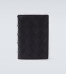 Кожаный кошелёк Intrecciato Bottega Veneta, Black/Grass-Silver - фото