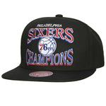 Кепка NBA PHILADELPHIA 76ERS CHAMPIONS ERA SNAPBACK CAP Mitchell And Ness, цвет Schwarz - фото
