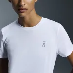 Core-T на женской футболке On, белый - фото 4