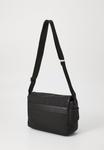 Сумка кросс-боди Lacoste MESSENGER BAG, Noir/Black - фото 2
