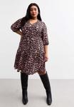 Платье New Look Curves CURVES ANIMAL PRINT MINI, Pink Pattern/Mottled Pink - фото