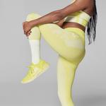 Спортивные брюки женские лимонные Adidas - фото 2