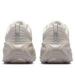 Кроссовки Nike Air Zoom Vomero Plus 'Light Bone' - фото 3