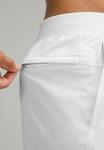 Спортивные шорты lululemon ZEROED IN LINERLESS 18CM, White - фото 5
