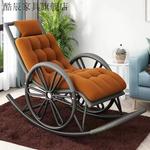 Кресло-качалка Kuchen с мягким матрасом и плетеными элементами "Колесо" - фото