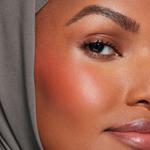 Матовые румяна Hypernova Satin Matte r.e.m. beauty, Jupiter Moon (soft rosy bronze) - фото 4