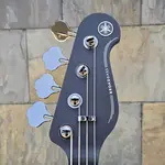 Бас-гитара Yamaha BB734A в цвете Красный Огненный - фото 3