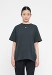 Футболка Nike Sportswear TEE, Seaweed/Evergreen - фото