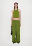 Топ CLOSED CROPPED RACER TANK, Pistachio Green/Green - фото 2