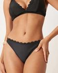 Плавки бикини Peek & Beau Fuller Bust с гребешком и высоким вырезом, черные - фото