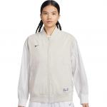 Женская куртка Nike, цвет Milky White - фото