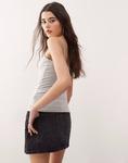 Узкий топ-майка в сером меланжевом цвете Weekday - фото 4