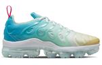 Кроссовки Nike Women's Air VaporMax Plus 'Mint Foam Laser Blue' - фото 2