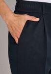 Брюки MADELEINE KONISCHE MIT STRETCH-KOMFORT, Navy/Blue - фото 4