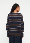 Джемпер Samsøe Samsøe JEANNE SWEATER, Black Coffee/Dark Brown - фото 3