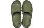 Тапочки echo slide 'army green' Crocs, зеленый - фото 4